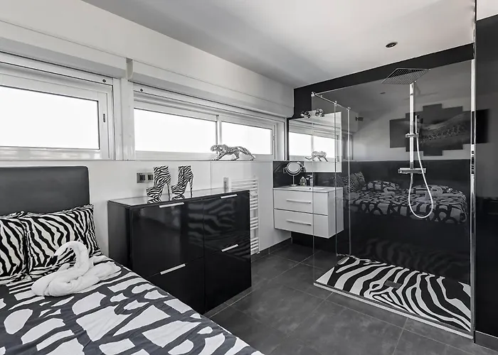 Tentation - Duplex Port Nature 110 - Luxe - 4 Personnes * Agde